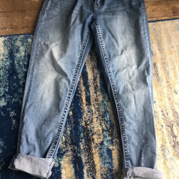 Seven Jeans. Girlfriend.Detailed back pockets. 6 - Picture 2 of 6